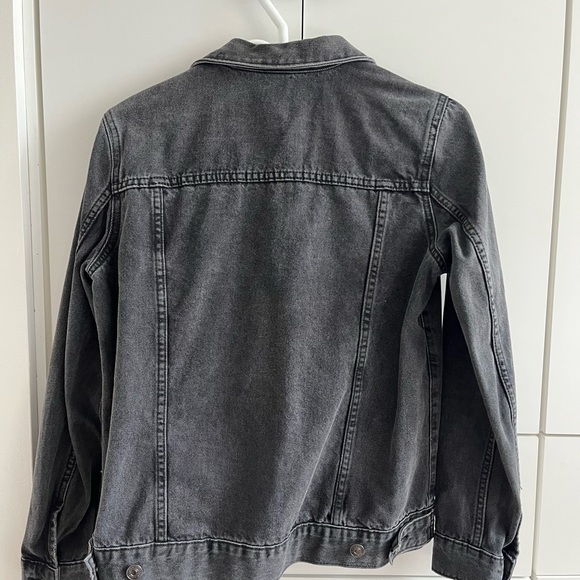 Faded black jean jacket - Picture 2 of 2
